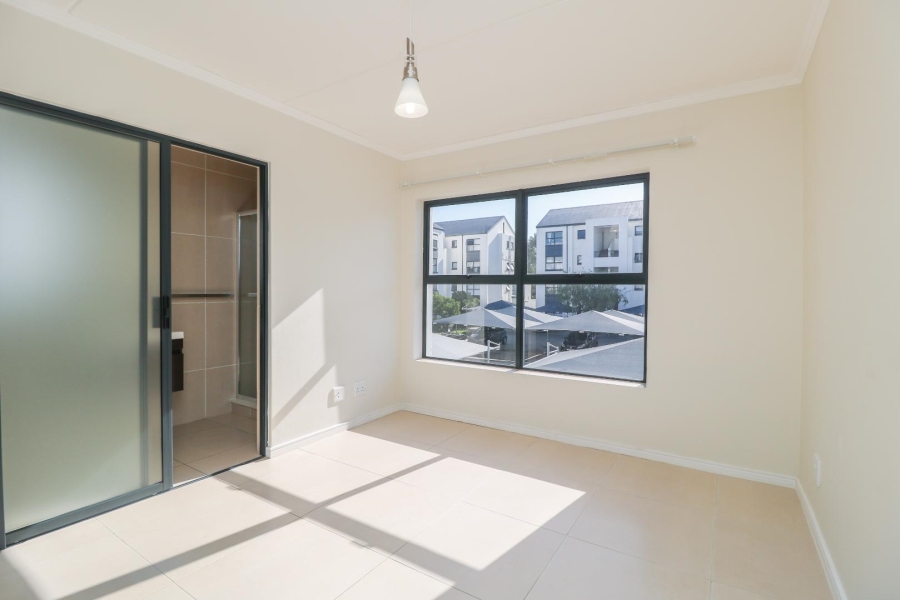 To Let 3 Bedroom Property for Rent in De Velde Western Cape